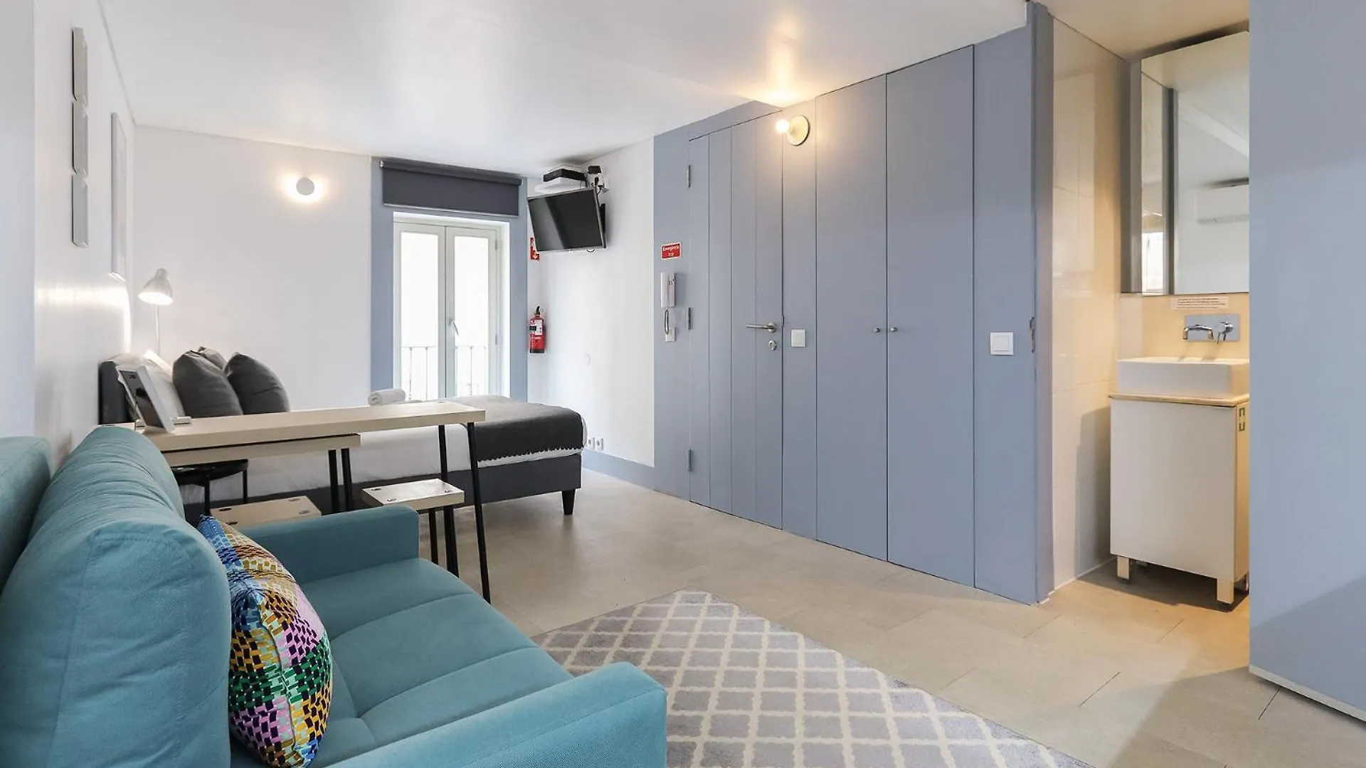 Alfama Modern Loft By Homing Apartment Lisbon
